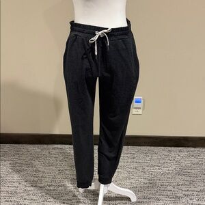 Vuori Dark Charcoal jogger Pants